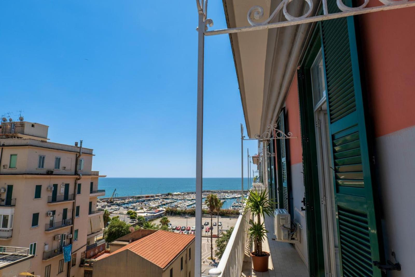 Palazzo Galeoni Luxury Suites Salerno Exteriér fotografie