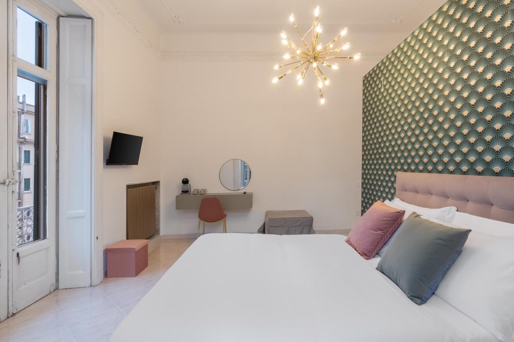Palazzo Galeoni Luxury Suites Salerno Exteriér fotografie
