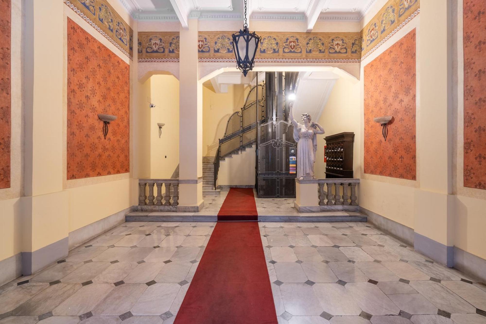 Palazzo Galeoni Luxury Suites Salerno Exteriér fotografie